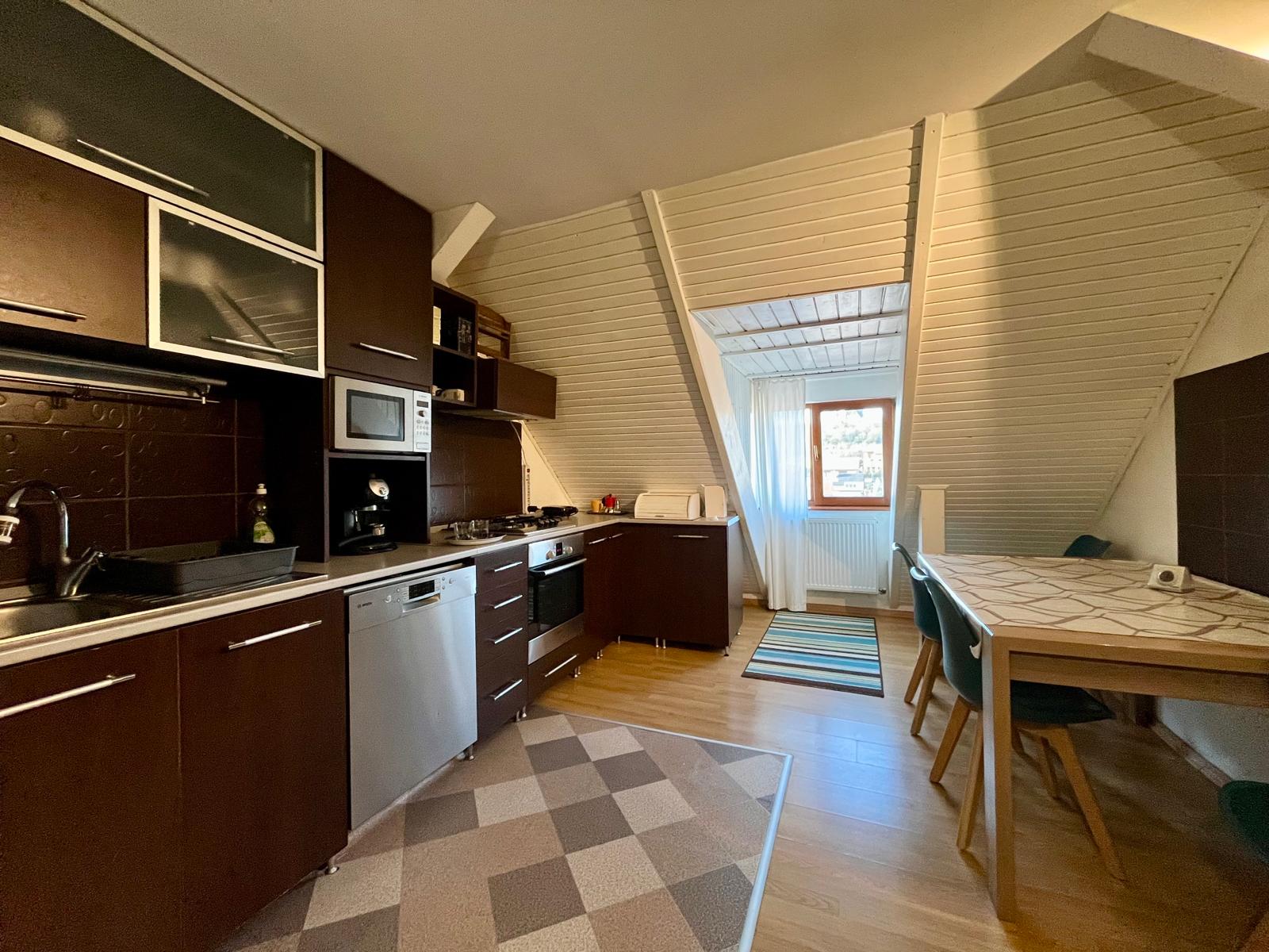 Apartament 2 camere cu spațiu bonus și vedere frumoasă | Gheorghe Doja, Oradea