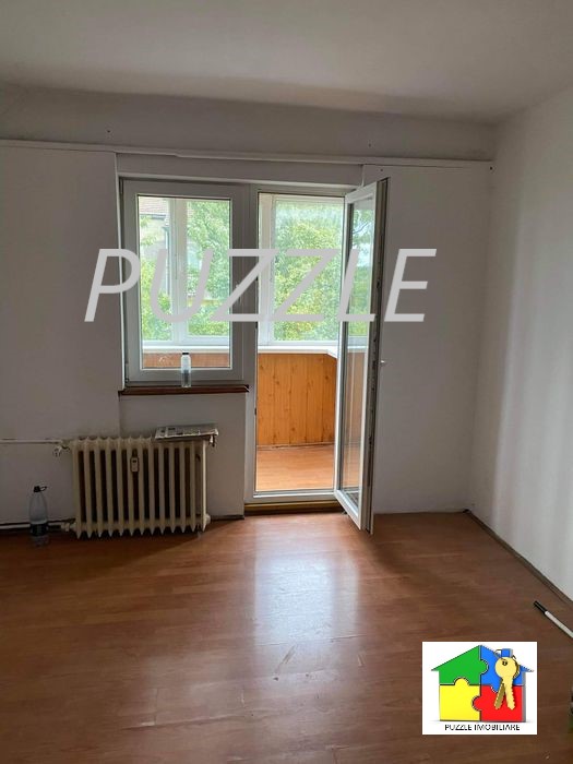 Apartament cu 3 camere